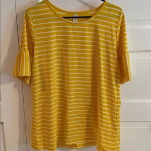 NWT Ruffle Sleeve Blouse